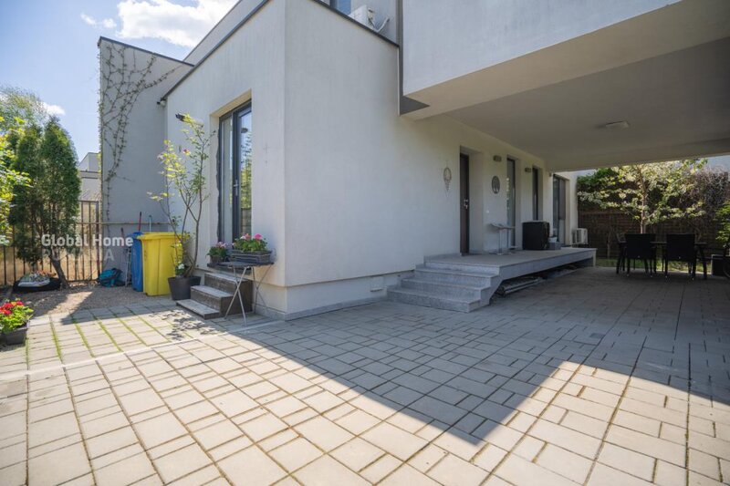 Mogosoaia, Chitila, str. Bradului vila, dupex 4 camere, terasa aceoperita